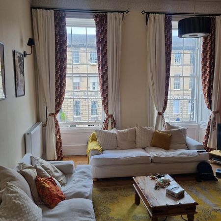 אדינבורו 3 Double-Bed Georgian Apartment In Prime Location מראה חיצוני תמונה