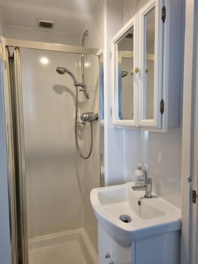 אדינבורו 3 Double-Bed Georgian Apartment In Prime Location מראה חיצוני תמונה