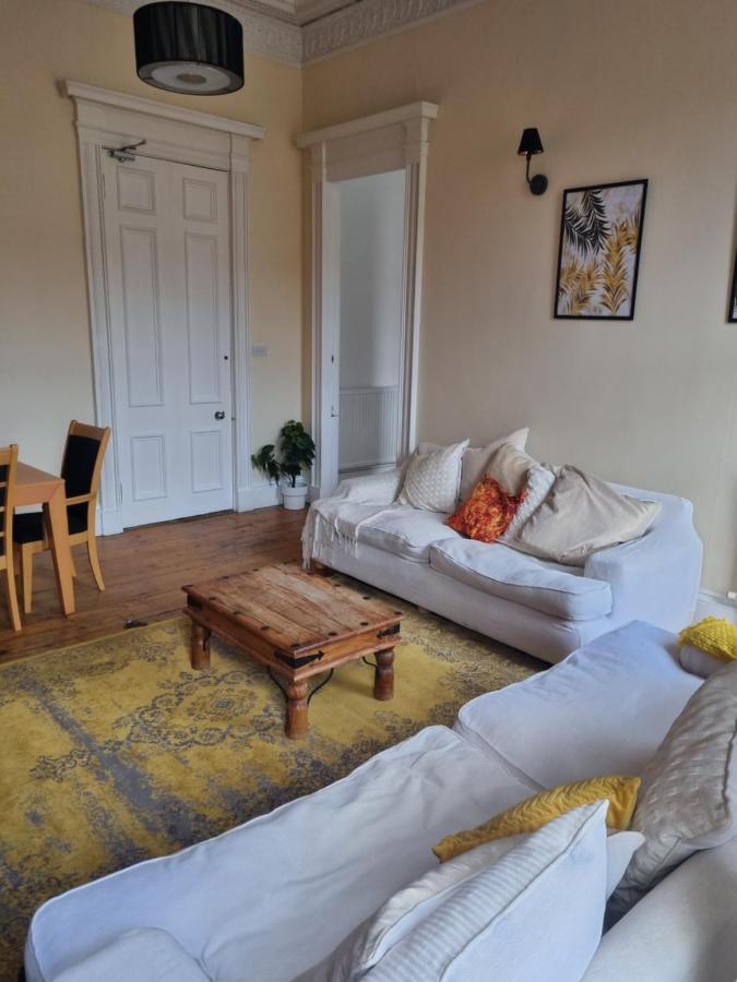 אדינבורו 3 Double-Bed Georgian Apartment In Prime Location מראה חיצוני תמונה